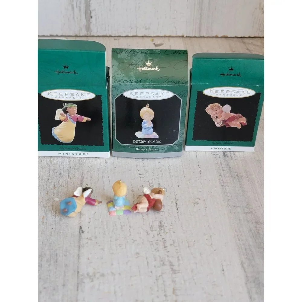 Hallmark prayer angel‎ miniature ornament Xmas set nativity